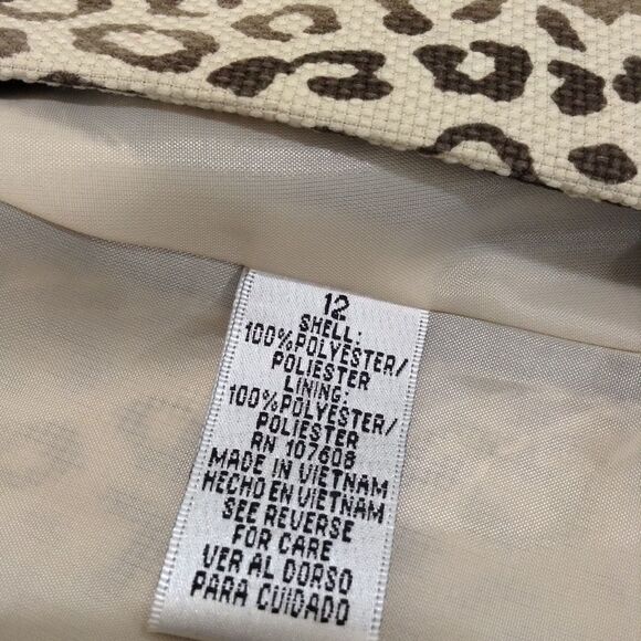 Isabella Belted Wrap Coat Animal Print Button Down Jacket Size 12 - Picture 4 of 5